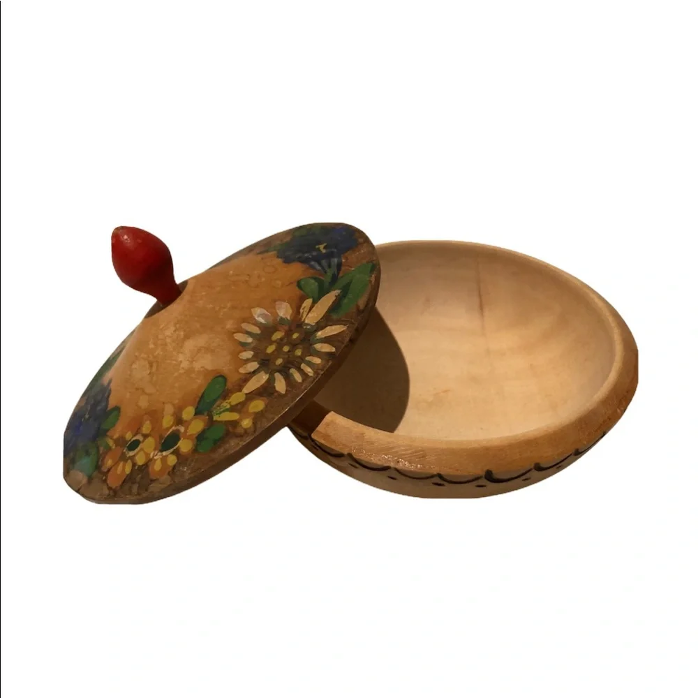 Vtg Russian Handmade Wooden Turned Painted Jewelry Trinket Ring Box Unique Art